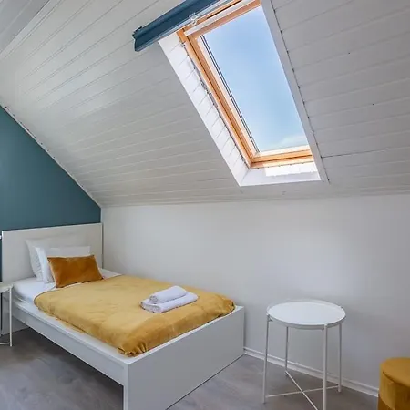 Kényelmes, légkondicionált ház medencével Apartman Siófok