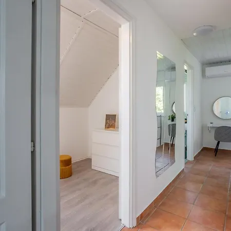 Apartman Kényelmes, légkondicionált ház medencével Siófok
